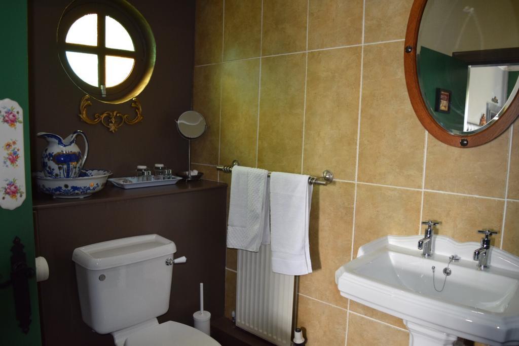 The Retreat Castle Bed & Breakfast Bonnyrigg Ngoại thất bức ảnh