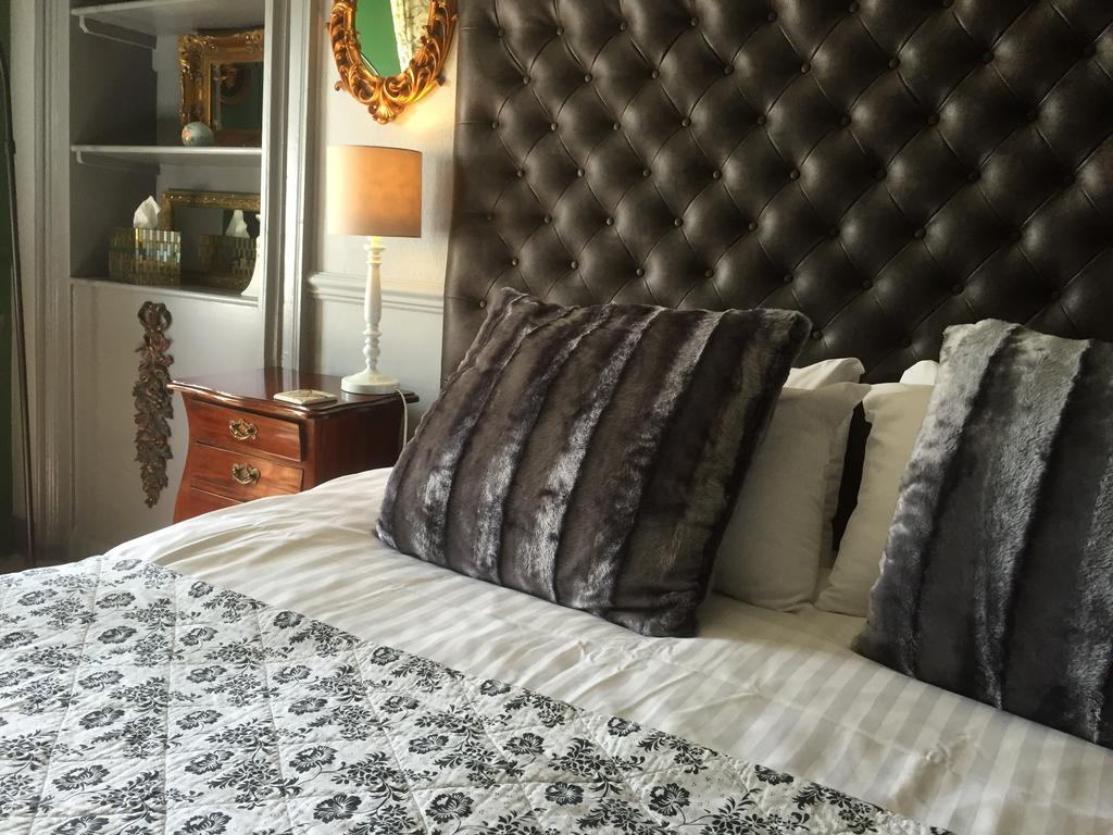 The Retreat Castle Bed & Breakfast Bonnyrigg Ngoại thất bức ảnh