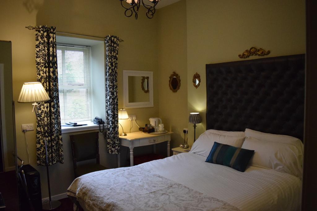 The Retreat Castle Bed & Breakfast Bonnyrigg Ngoại thất bức ảnh