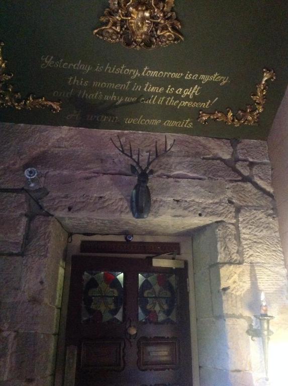 The Retreat Castle Bed & Breakfast Bonnyrigg Ngoại thất bức ảnh